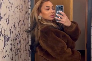 杜兰特成为火箭队史单场砍下40+最老的球员（37岁151天）